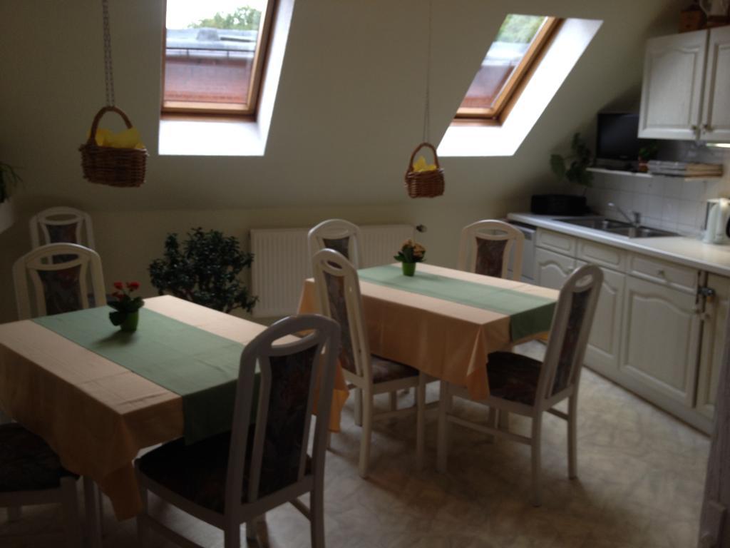 Pension & Sauna Am Lorenz Calbe 外观 照片