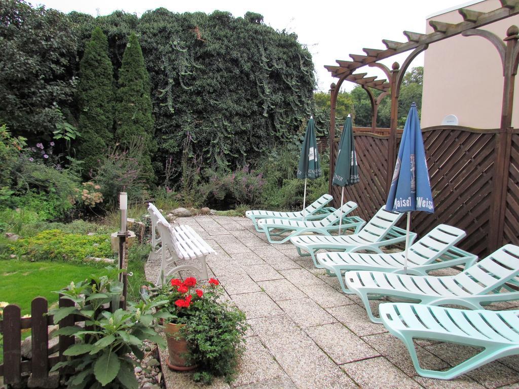 Pension & Sauna Am Lorenz Calbe 外观 照片